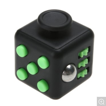Pilot Bezprzewodowy Mini Bluetooth Głośnik Wielokolorowy Z Gram na Pulpit Fidget Cube